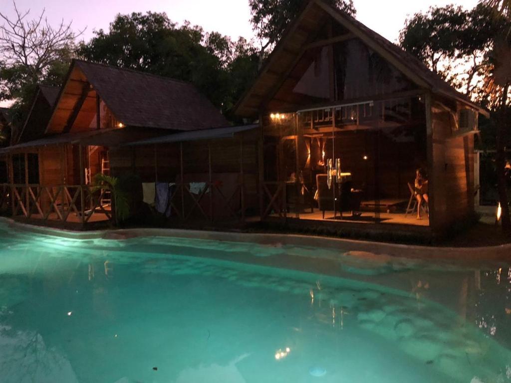 נוסא דואה Bali Lagoon Bungalows מראה חיצוני תמונה