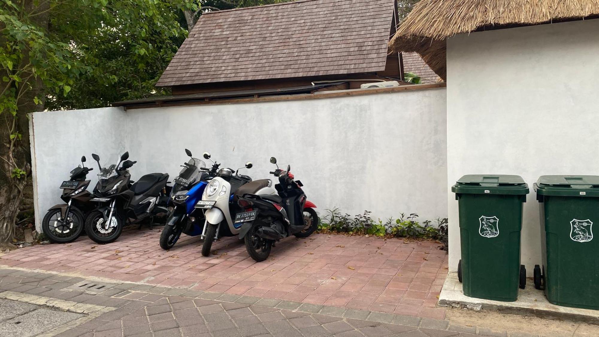 נוסא דואה Bali Lagoon Bungalows מראה חיצוני תמונה